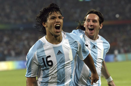 Aguero and Messi Aguero and Messi