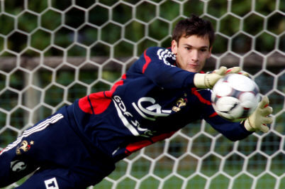 Lloris on his way to Tottenham?