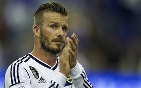 Amazing Free Kick by David Beckham