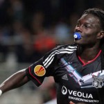 Bafetimbi Gomis celebrates his goal against Sparta Prague by sticking a dummy in his mouth…