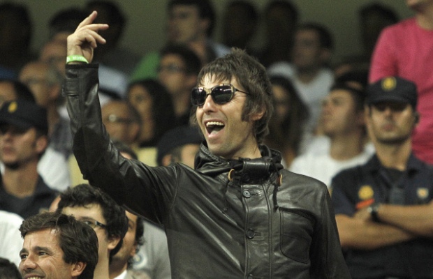 Liam Gallagher, an english hooligan?