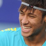 Santos chief: Manchester United did not bid for Neymar