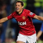 Chicharito scores the winning goal for Manchester United against Chelsea