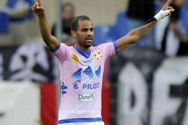 Match winner Saber-Khelifa signed a hat-trick against the defending champion Montpellier