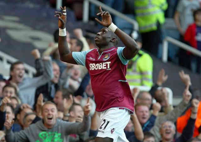 Mohamed Diame celebrates after scoring the first goal for West Ham