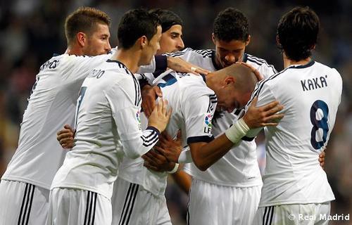 Real Madrid secure their victory against Deportivo La Coruna with Ronaldo scoring a hat-trick