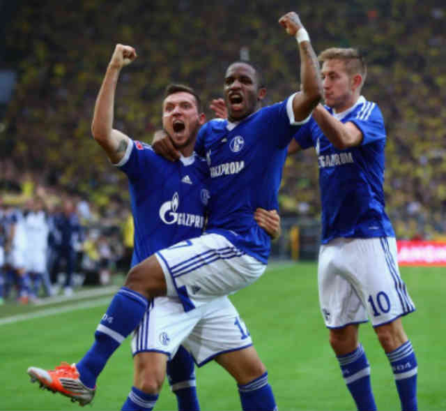 Schalke 04 shock Dortmund by a victory
