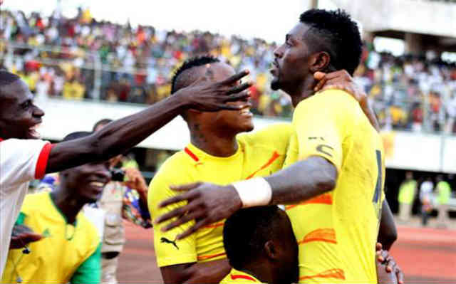 Adebayor brings a sting on the Atlas Lions