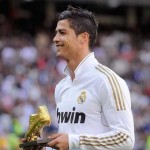 Christiano Ronaldo auctions off golden boot award