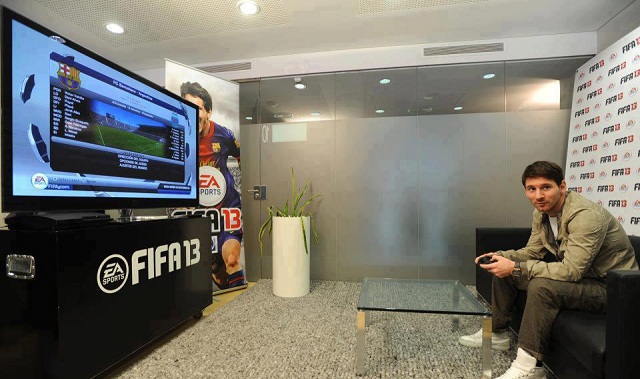 Messi enjoys playing Fifa 2013 on his Playstation