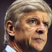 Arsene Wenger says he is still looking for for a top quality striker to reinforce Arsenal's forward line.