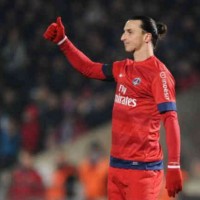 Ibrahimovic celebrates his goal with PSG, PSG continue to race for the title as they win more matches