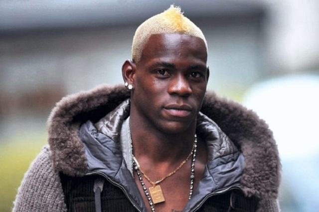 Manchester City boss Roberto Mancini has dismissed rumours saying that Mario Balotelli was on the transfer list.