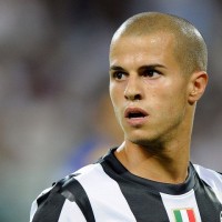 Sebastian Giovinco, born January 26, 1987 in Turin, is an Italian footballer who plays in midfield or as a striker at Juventus. In Italy, he is called Formica Atomica