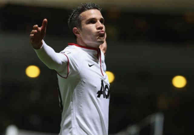 Van Persie celebrates his goal as he made it in last minute before the match finished