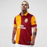 Why Did Wesley Sneijder Move to Turkey?