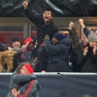 Balotelli and Robinho going mental after Milan’s victory over Barcelona