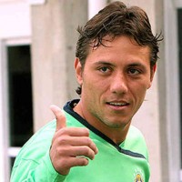 Diego Alves could be next goal keeper for Barcelona after Victor Valdes