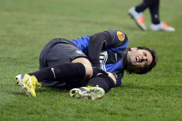 Diego Milito will be out for a while because of his injury in the Europa League