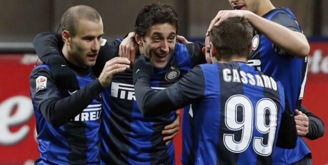 FC Internazionale Milano won 3-1 against AC Chievo Verona to move into fourth place in Serie A at the expense of city rivals AC Milan
