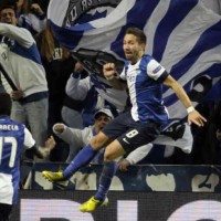 Moutinho brings Porto to an advantage