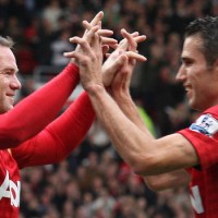 On the pitch he's very bright...but Manchester United forward Wayne Rooney says Robin van Persie is the easiest player to wind up off the pitch.