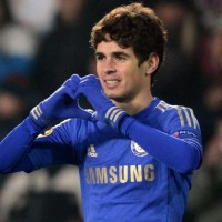 Super sub Oscar snatched a late winner for Chelsea as they laboured to a vital 1-0 victory