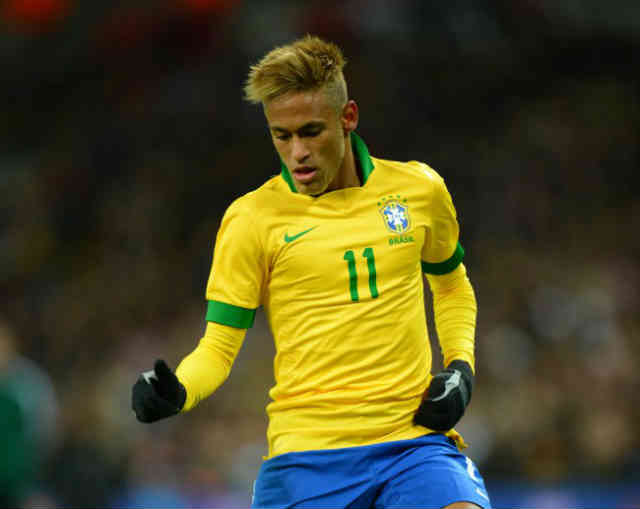 Neymar is battling where to go in Europe in the transfer window