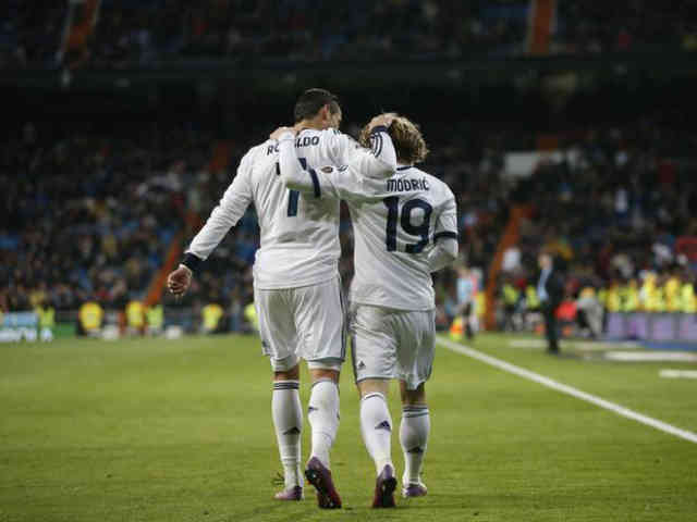 Ronaldo and Modric yet again score two amazing goals