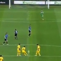 Cleiton Xavier scores a special goal for Metalist Kharkiv straight from the kick-off.