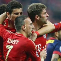 Thomas Mueller scores twice as Bayern Munich dismantle Barcelona in the first leg of the Champions League semi-final.