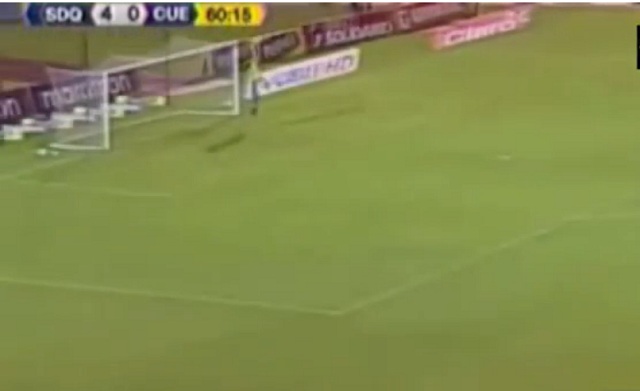 Alex Colon, playing for Ecuadorian side Deportivo Quito, scores a breathtaking goal from the halfway line.