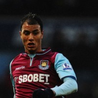 Arsenal striker Marouane Chamakh on loan to West Ham in January, is considering a return in Ligue 1 with Bordeaux.