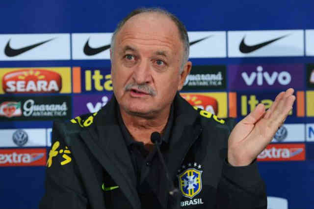 Scolari believes that Neymar will be a idol if he goes to FC Barcelona