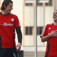 Daniel Van Buyten and Franck confirmed that they will will extend their time with Bayern Munich