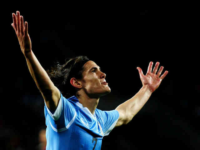 Edinson Cavani will love to play on the same side with Mourinho