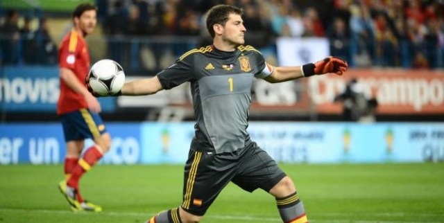  Iker Casillas has spoken for the first time on the decision of Jose Mourinho at Real Madrid to prefer Diego Lopez to him.