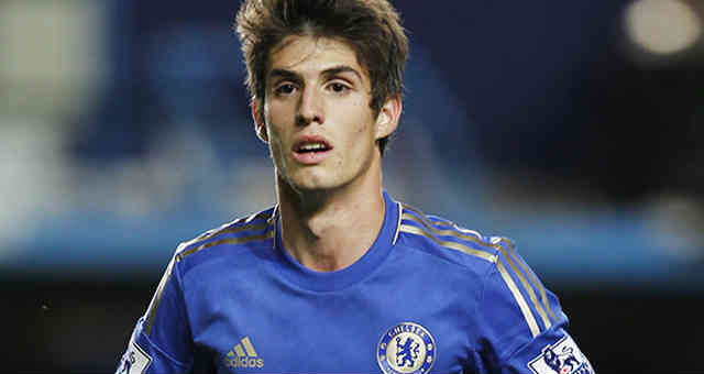 Lucas Piazon is back to Chelsea is hoping to have favour from Mourinho