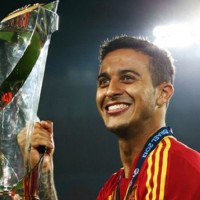 Rising Barcelona star Thiago to join Manchester United for £15 Million