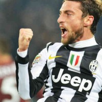 Claudio Marchisio has been looked upon by Manchester United and will have to make decision whether to join