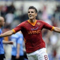 Erik Lamela could be the next successor for Tottenham