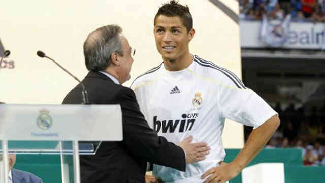 Florentino Perez shows praises to the star of Real Madrid, Cristiano Ronaldo