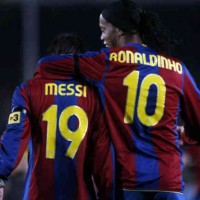 Lionel Messi praises Ronaldinho