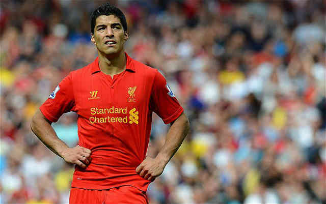 Luis Suarez has been given the same price as Edinson Cavani