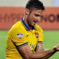 Olivier Giroud celebrates his goal against Vietnam