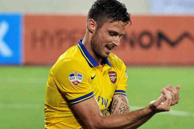 Olivier Giroud celebrates his goal against Vietnam