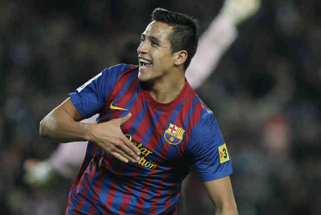 Alexis Sanchez is believed to be reamining in FC Barcelona as the team value him
