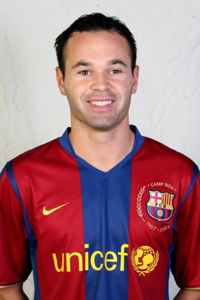 Andres Iniesta in 2013, still wearing the Barca shirt.