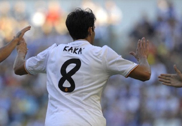 In the last friendly match booked for Real Madrid's schedule this season the Merengues defeated Deportivo de la Coruña by 4-0 with a double by Kaka