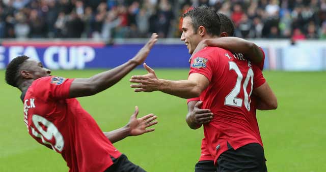 Van Persie scores a brace